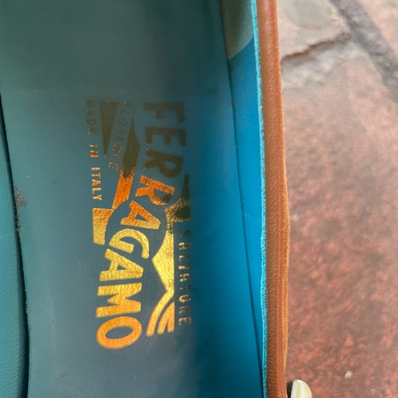 Salvador Ferragamo Suede Leather Women's Shoes. - Picture 5 of 9